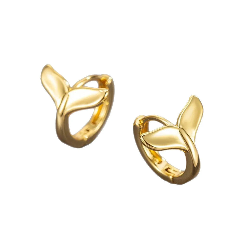A pair of simple fishtail design earrings in a choice of white gold or yellow gold colour.