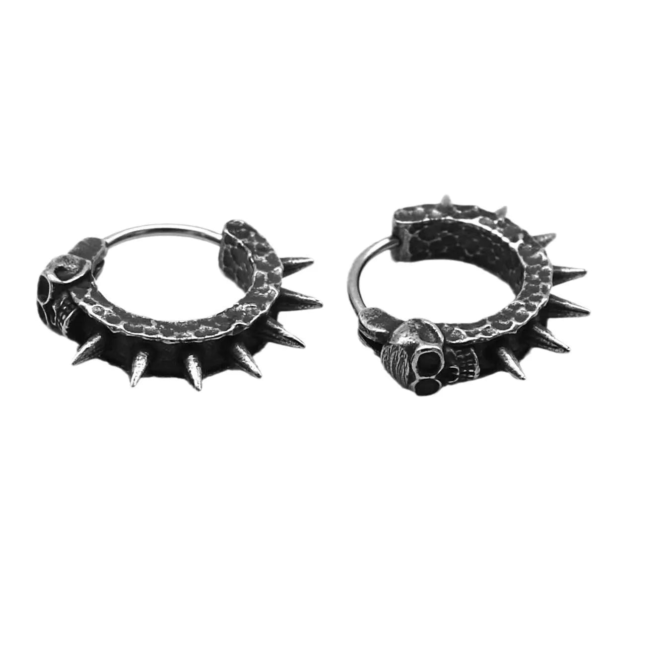 Geometric alloy earrings with motorcycle punk style in retro black colour