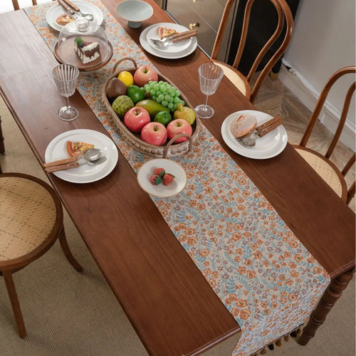 American style jacquard table runner with long tassels and floral pattern for wedding decoration