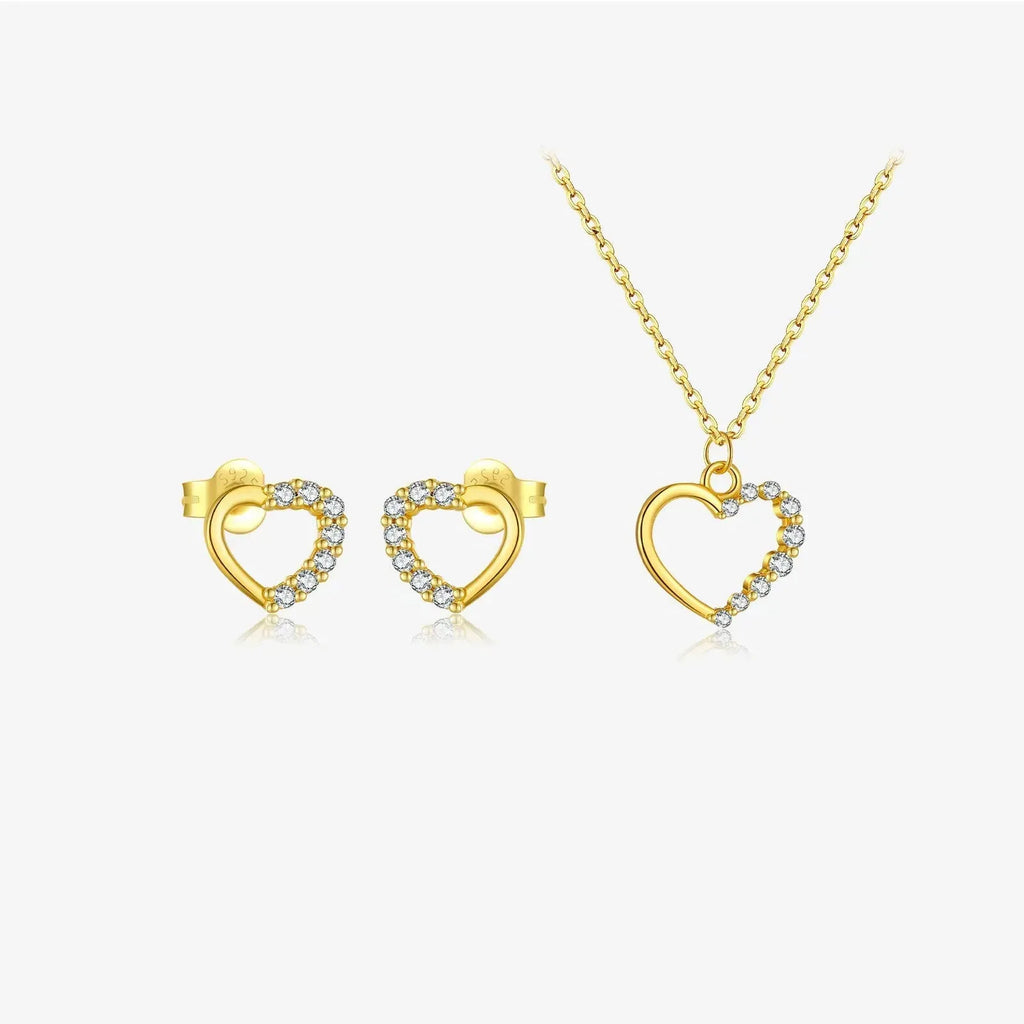 S925 sterling silver hollow heart and circle pendant necklace on a regular chain for women.