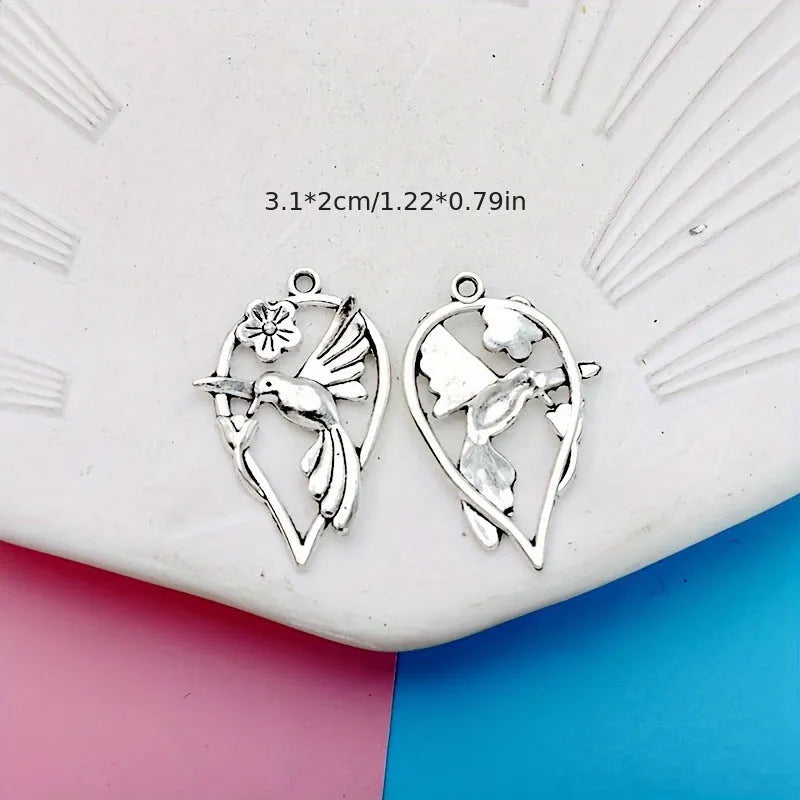 Alloy magpie pendant with electroplated P234 finish for DIY jewellery making