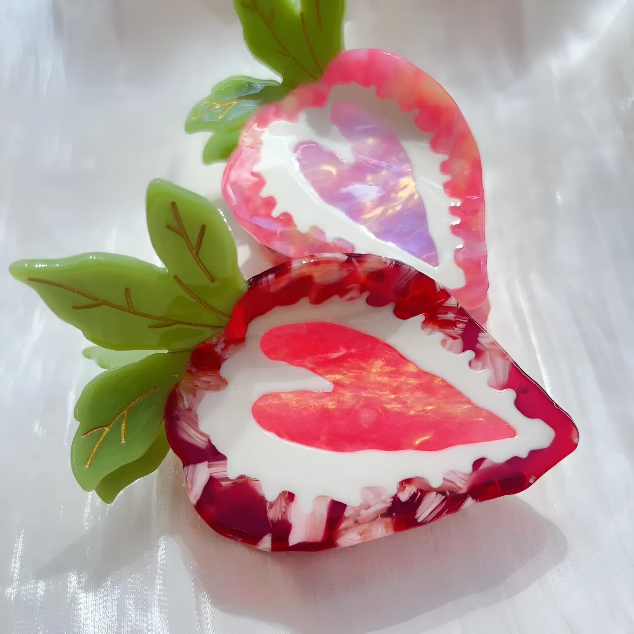 Love Honey strawberry hairpin with pastoral style design in red or pink colours