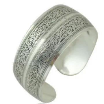 Ethnic Miao silver carved open bracelet with Roman shape in antique turtle colour