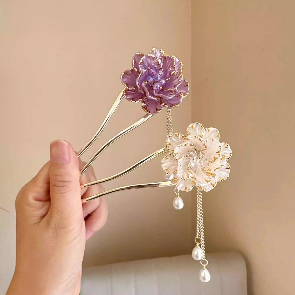Purple and white peony flower U-shaped hairpin with tassel detailing for women's hairstyling