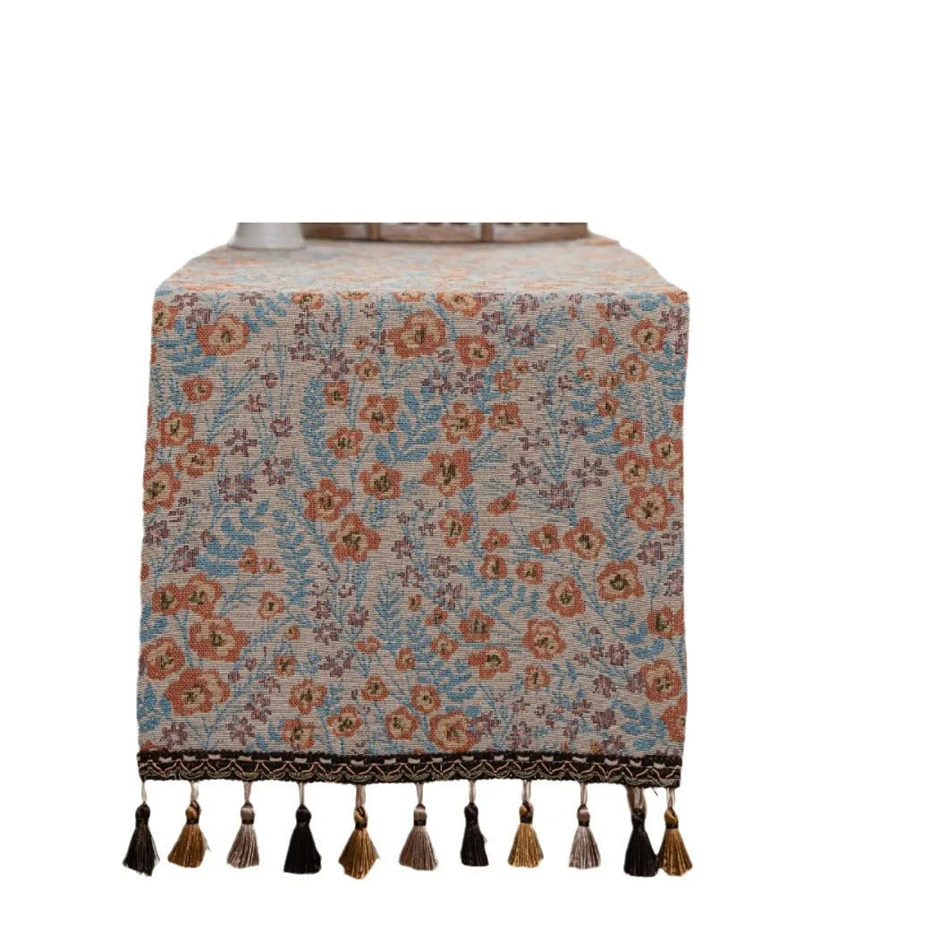 American style jacquard table runner with long tassels and floral pattern for wedding decoration