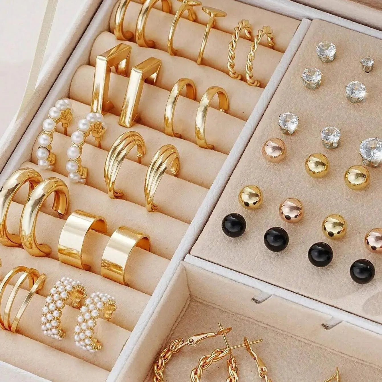 108-piece gold and yellow geometric pearl earring set with round decorative elements
