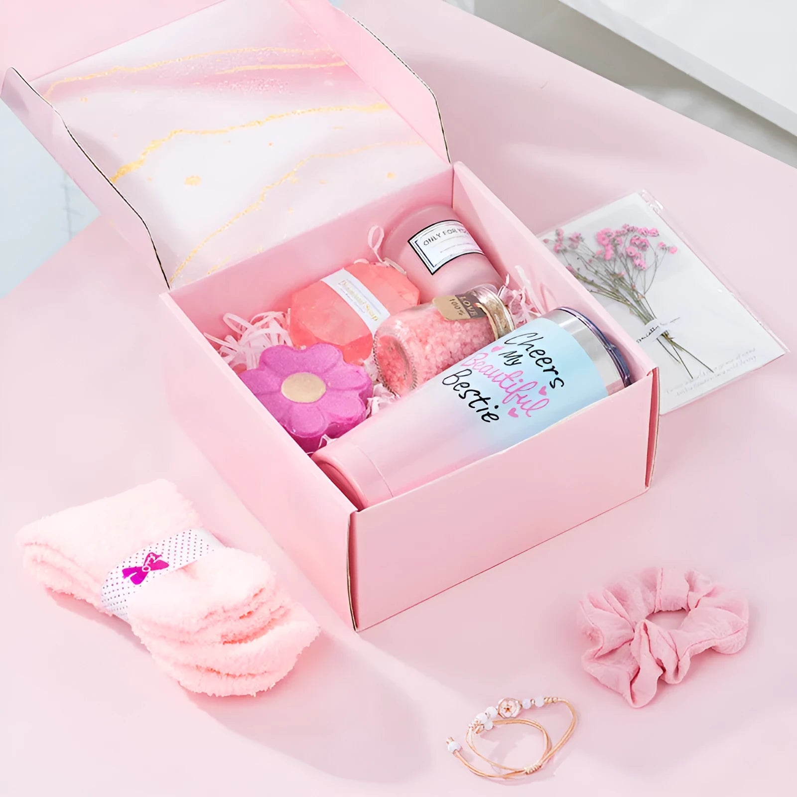 Soy wax aromatherapy candle gift set in a modern simplicity style box with multiple colour suit options.