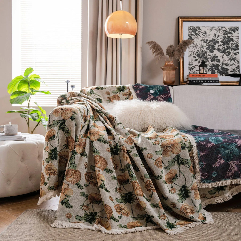 American country style jacquard patterned sofa cover in polyester cotton fabric on a sofa.