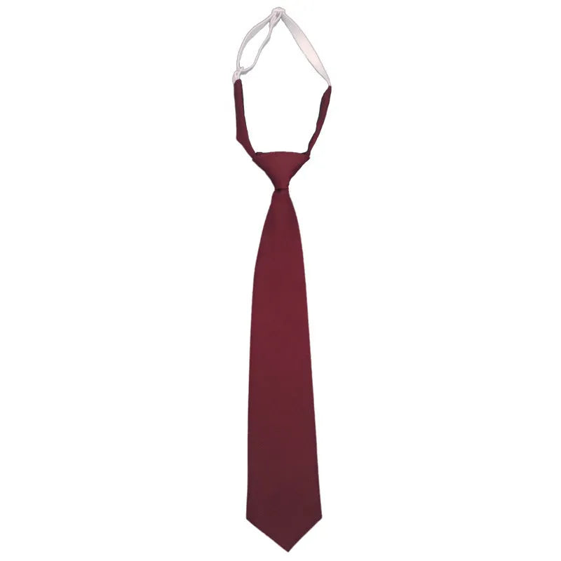 Men's solid colour cotton arrow style bow tie in navy blue.