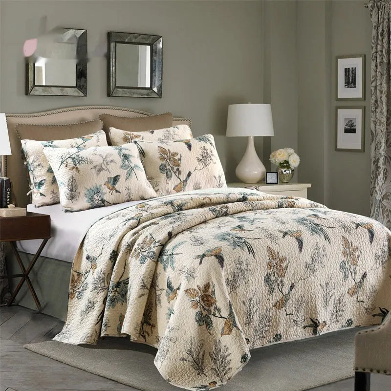 Quilted cotton bed cover set with printed pattern on 1.5-1.8m bed including two pillowcases