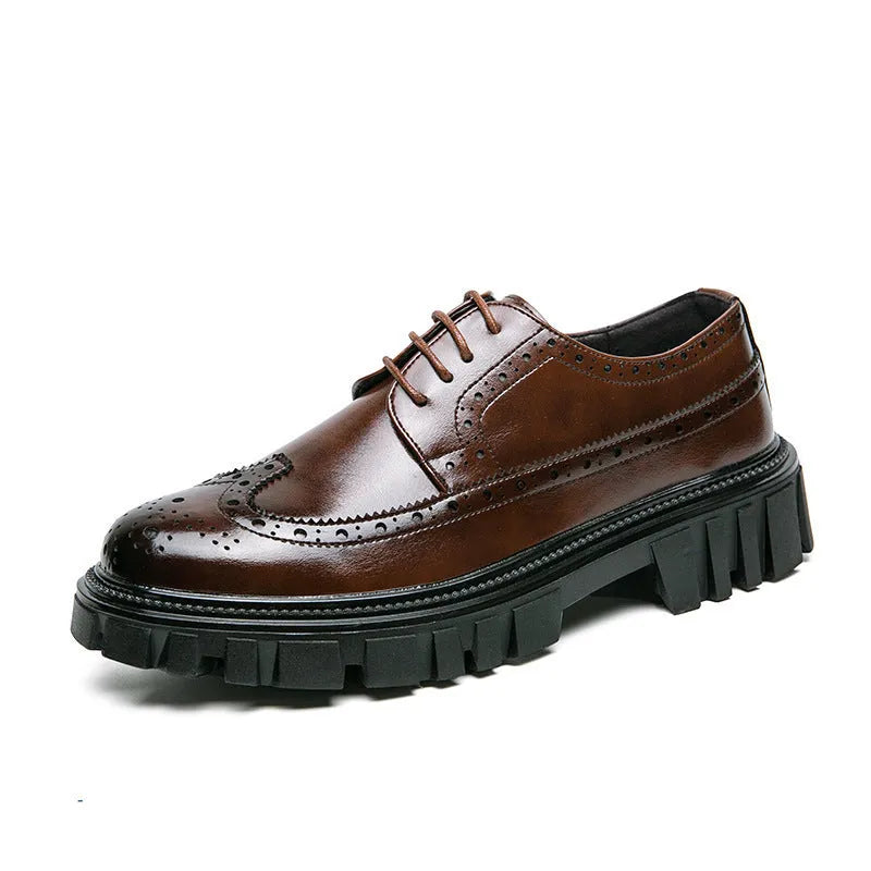 Men's black and brown brogue business shoes with round toe and PU leather upper