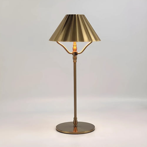 Gold-coloured alloy desk lamp with USB Type-C port and touch-sensitive switch.