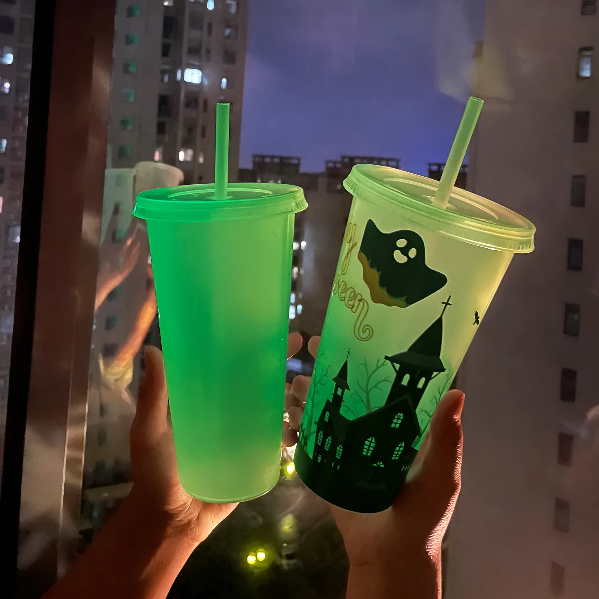 720ml plastic Halloween sippy cup with luminous straw, six colour options