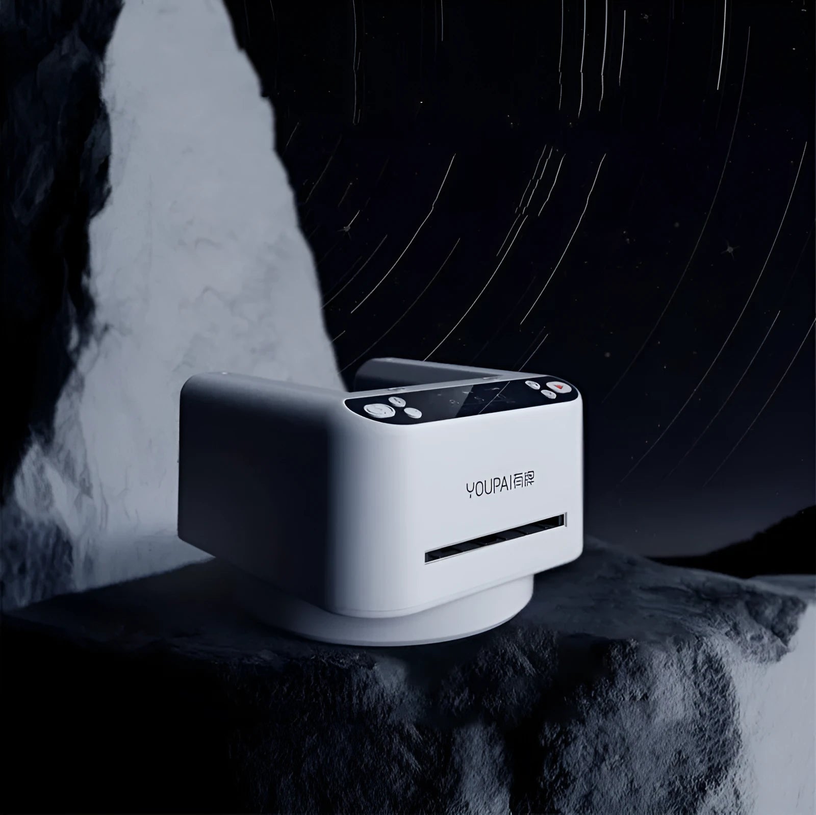 Automatic poker dealing device with plastic housing and card dispenser