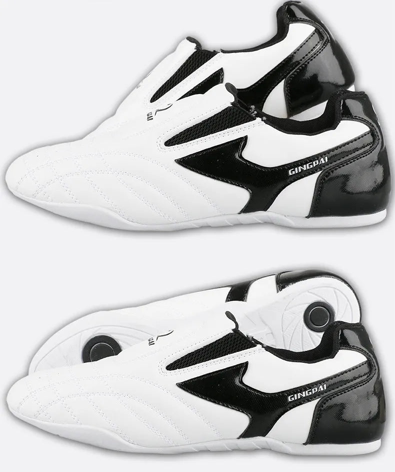 Black and white children's martial arts shoes for Sanda, boxing and Taekwondo training
