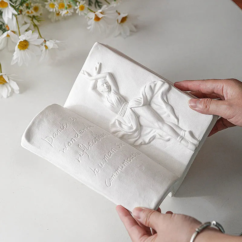 Ceramic book stand in modern simplicity style with glazed surface, design options include lover, dancer, beauty and beast, brush face