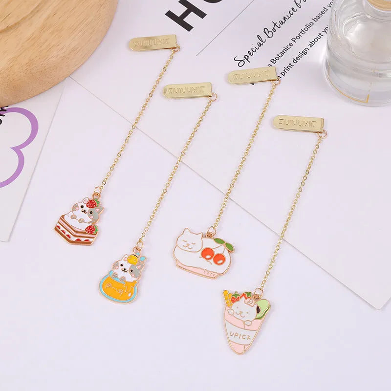 Jane Lime Foodie cute pet cat metal pendant bookmark in choice of four cartoon designs.