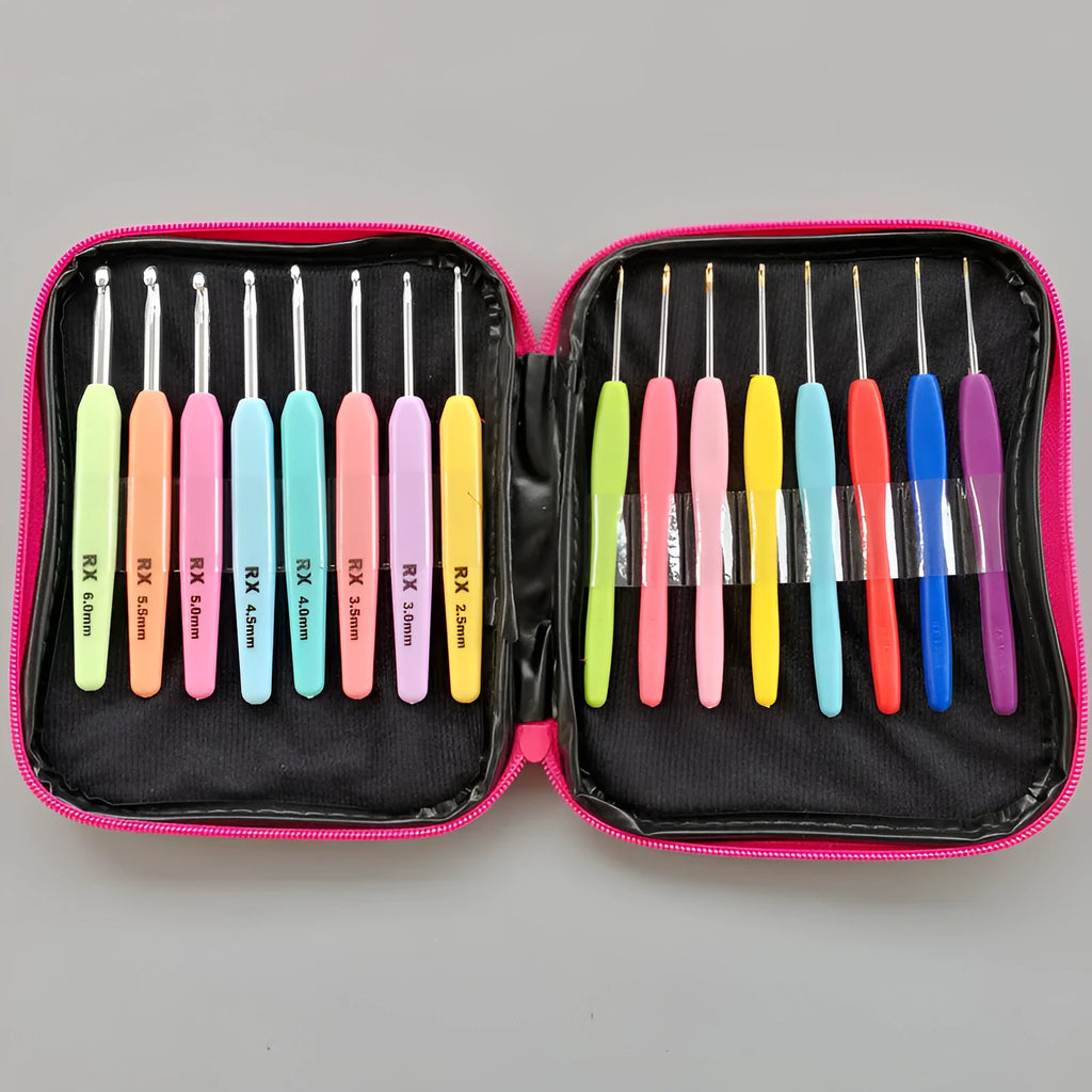 Complete set of 16 crochet hooks with thick and thin handles in storage bag
