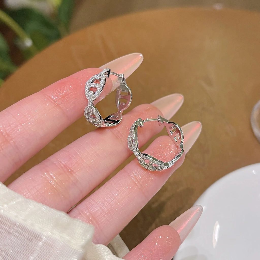 Women's casual diamond earrings with gold plating in silver, gold and rose gold colour options