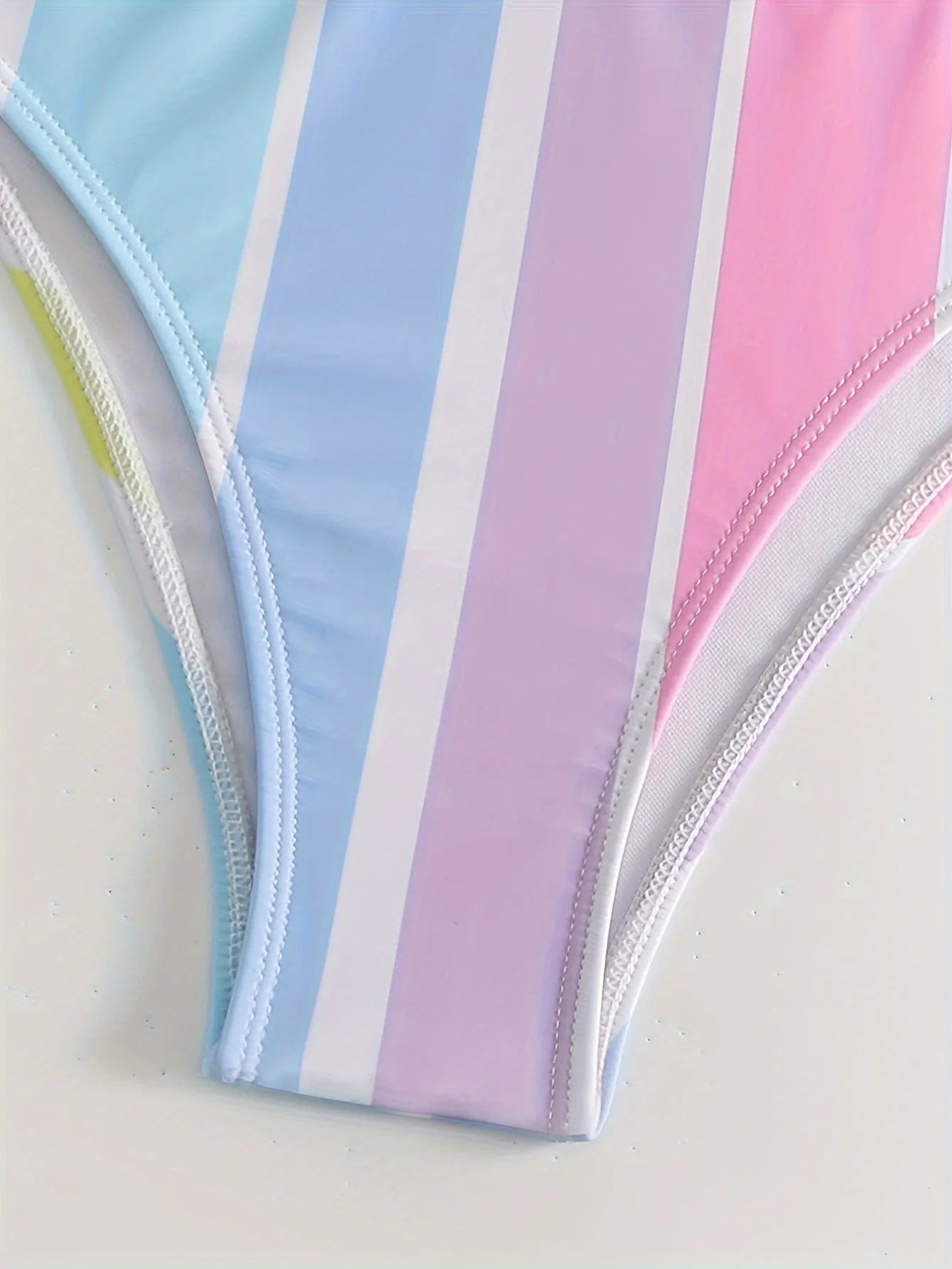Women's striped sports bikini with spandex lining for swimming and wading activities