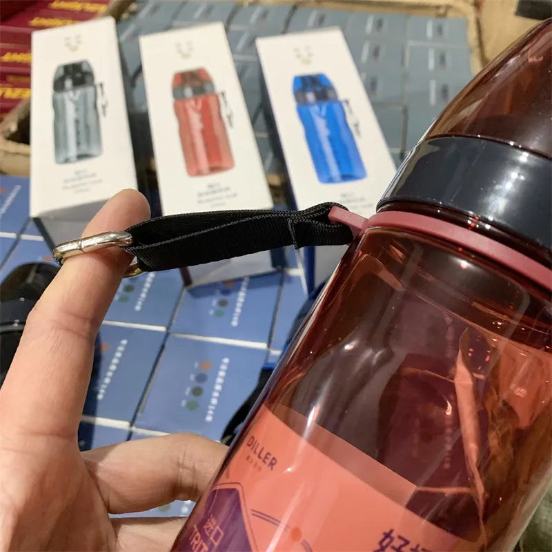 Chinese style portable water cup with tea compartment in blue, red, black or grey colours