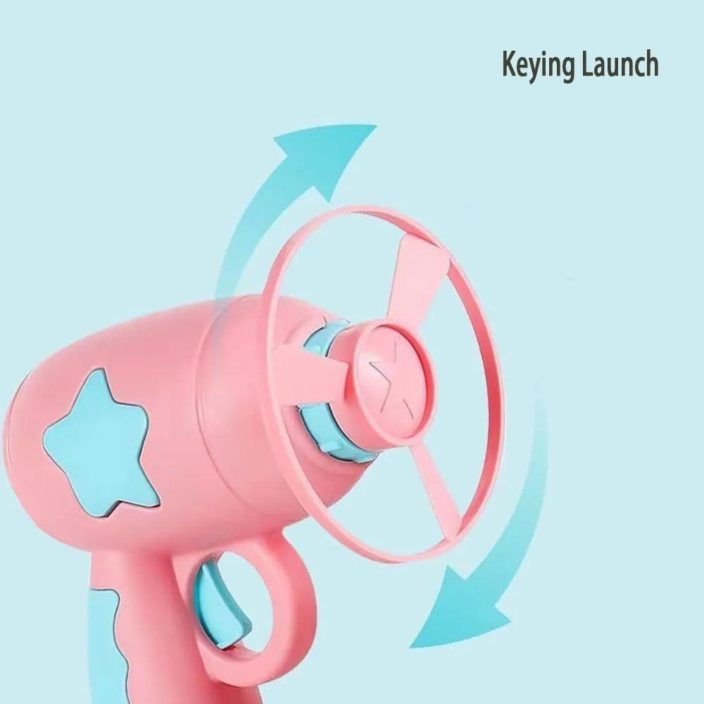 Interactive plastic cat toy gun with frisbee launcher for indoor cats, 11cm size