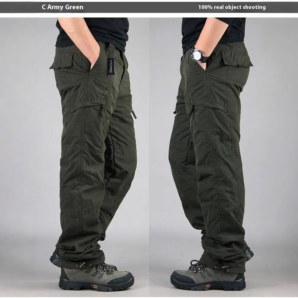 Men's thick wool-lined overalls in stone-washed cotton with straight-leg design