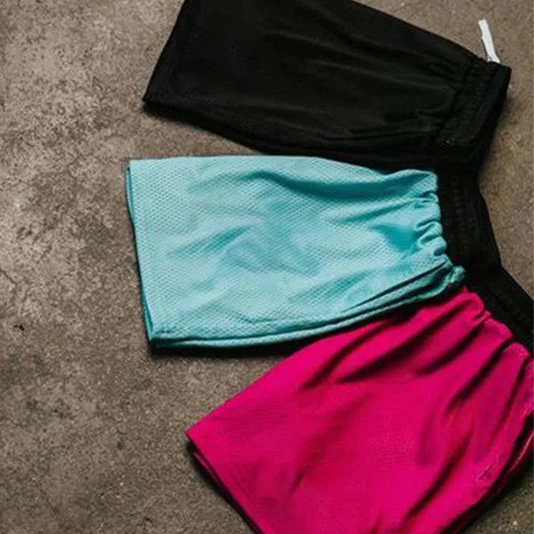 Men's mesh quick-drying shorts in chemical fibre fabric available in five colours