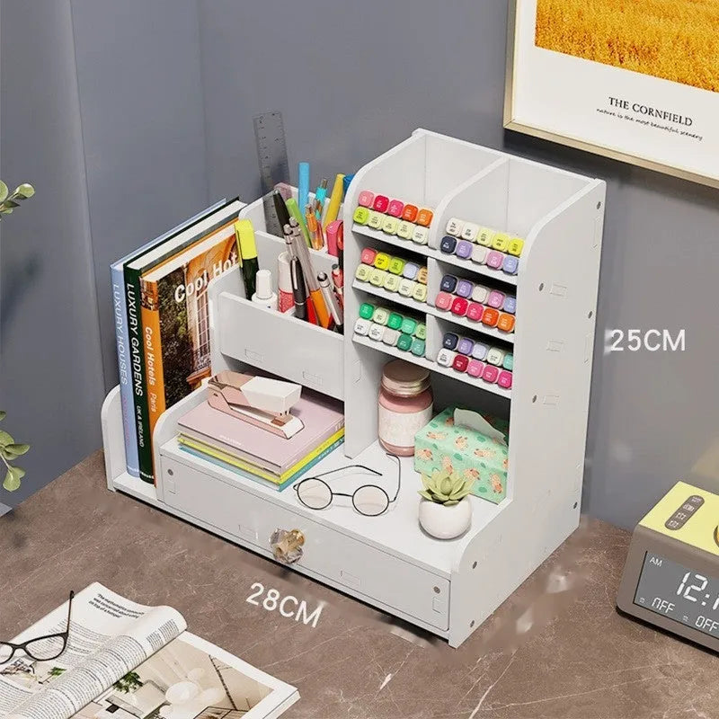 Square plastic pen storage box with oblique insertion compartments for organising writing instruments