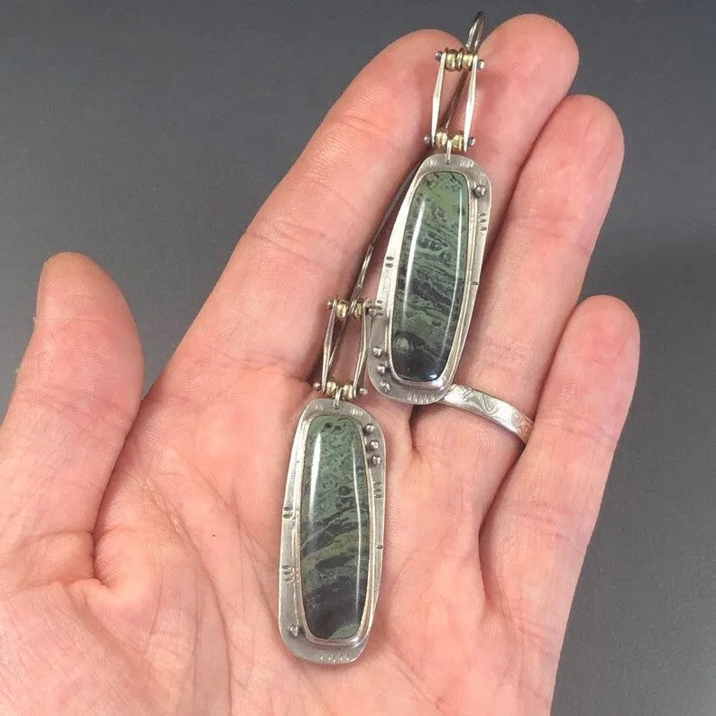 Two-tone marble pattern geometric alloy earrings with simple minimalist design