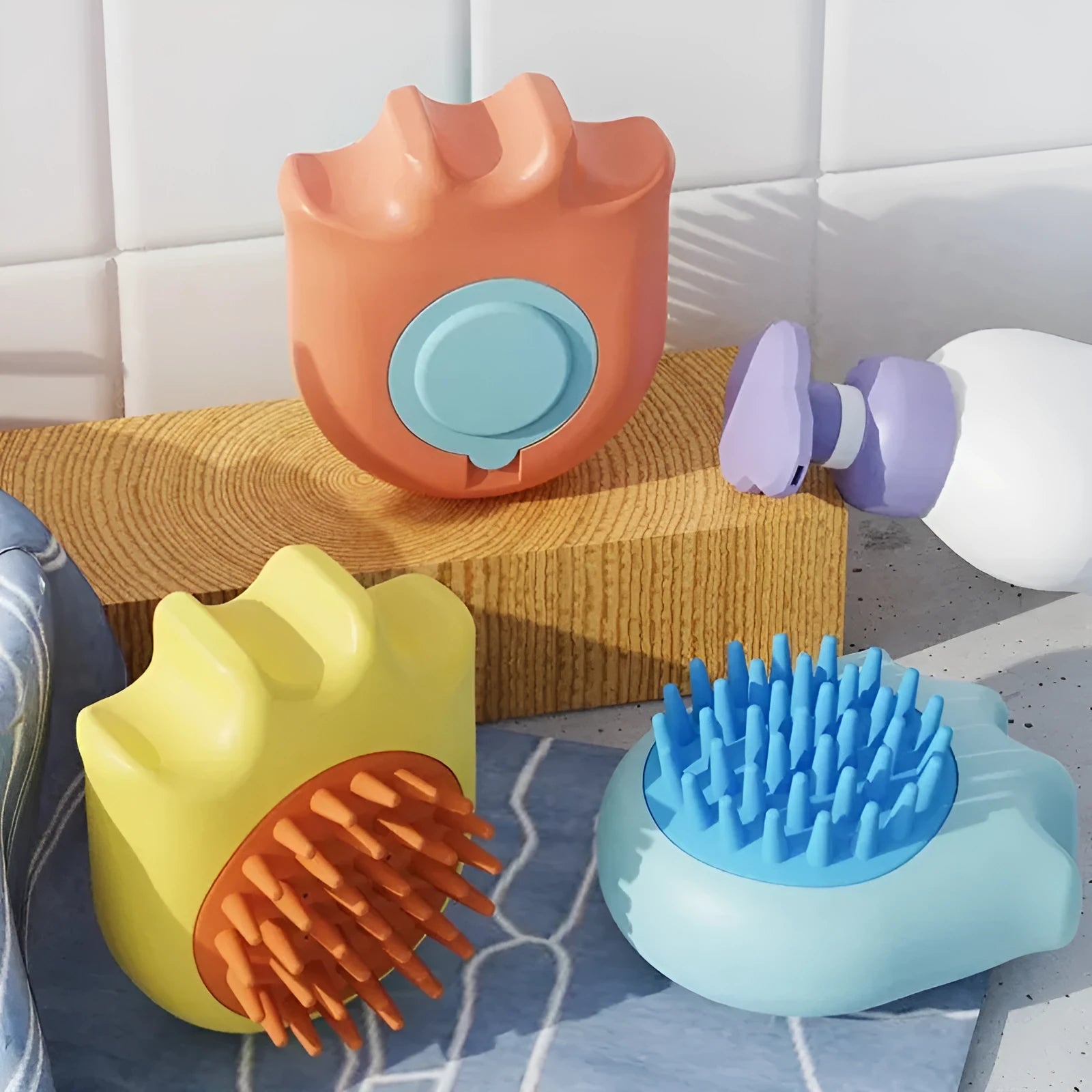 Plastic pet bath brush with shampoo box for dogs and cats, blue orange yellow colour options