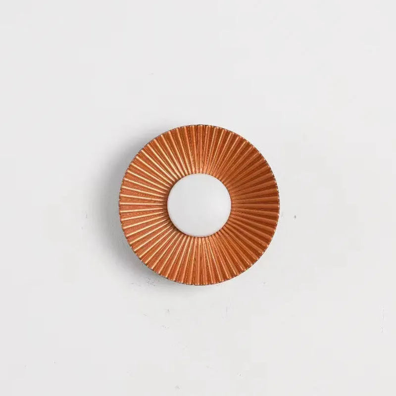 Round aluminium wall lamp with LED lighting in outer white inner gold colour configuration