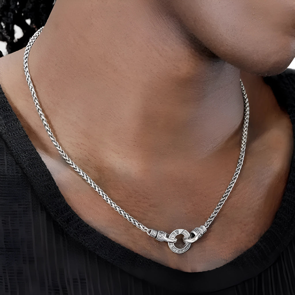 S925 sterling silver clavicle necklace for women with silver pendant on adjustable chain