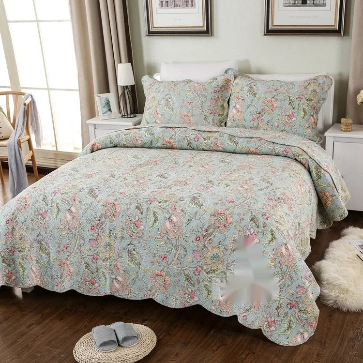 Double-sided pure cotton bedspread three-piece set with geometric pattern for 1.8m bed