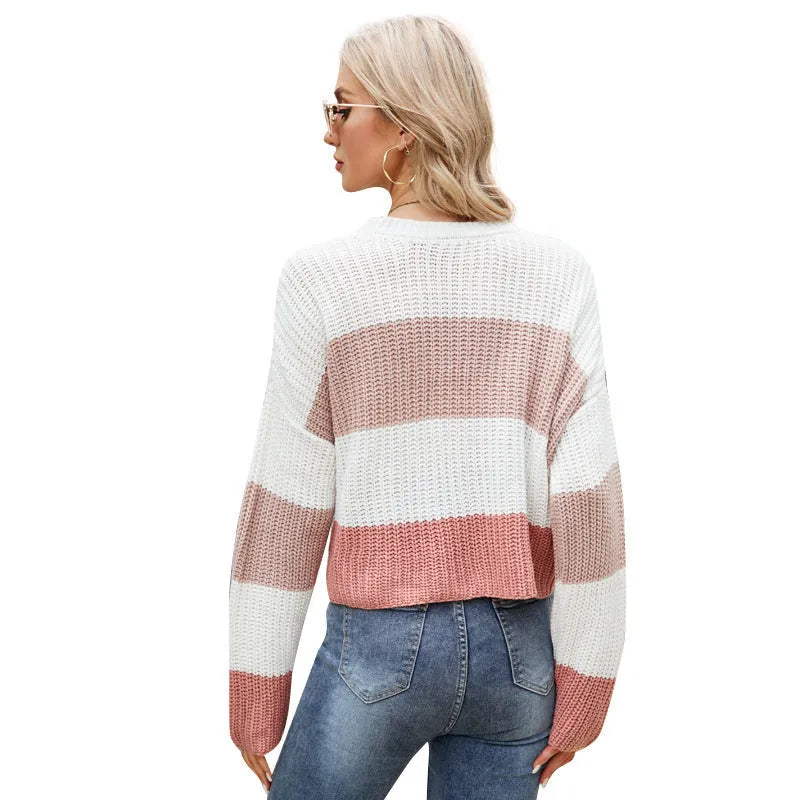 Women's short striped pullover sweater in loose acrylic knit with regular sleeves