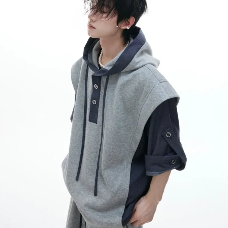 Men's black hooded polyester tracksuit with three-dimensional stitching on jacket and trousers