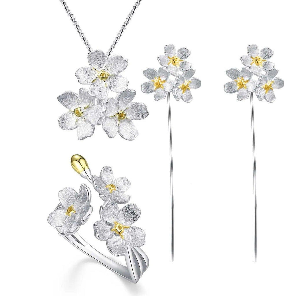 Sterling silver Myosotis sylvatica flower pendant in pastoral style with electroplated finish options