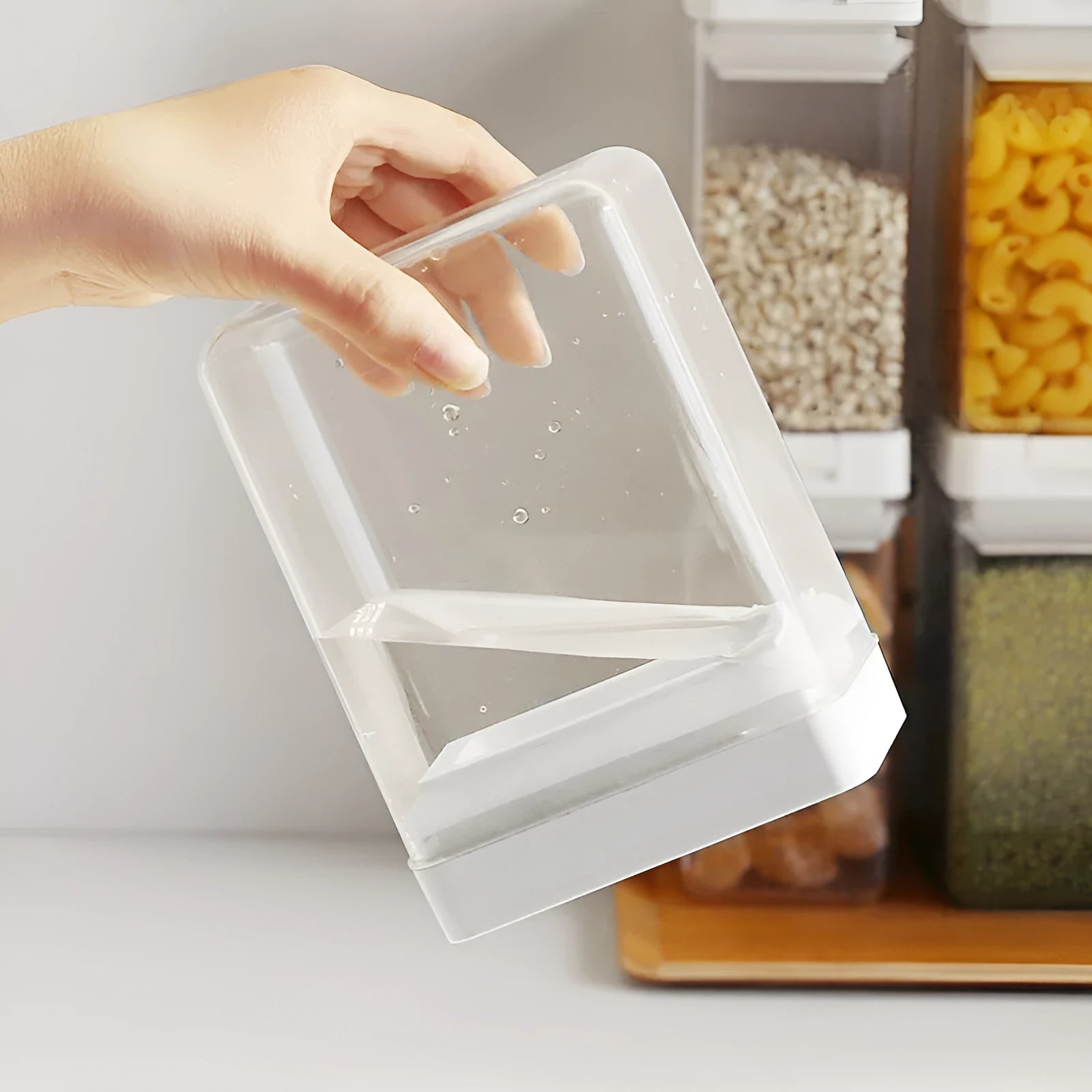 Transparent white plastic storage container for whole grains with 400ml capacity