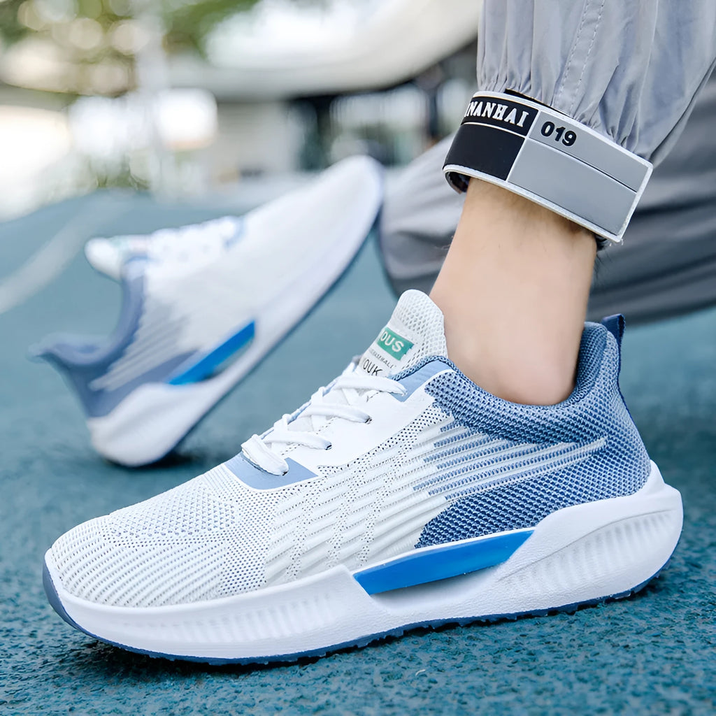Men's blue mesh casual sports shoes with round toe and injection moulded sole