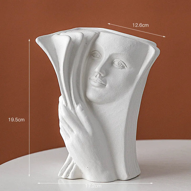 Ceramic book stand in modern simplicity style with glazed surface, design options include lover, dancer, beauty and beast, brush face
