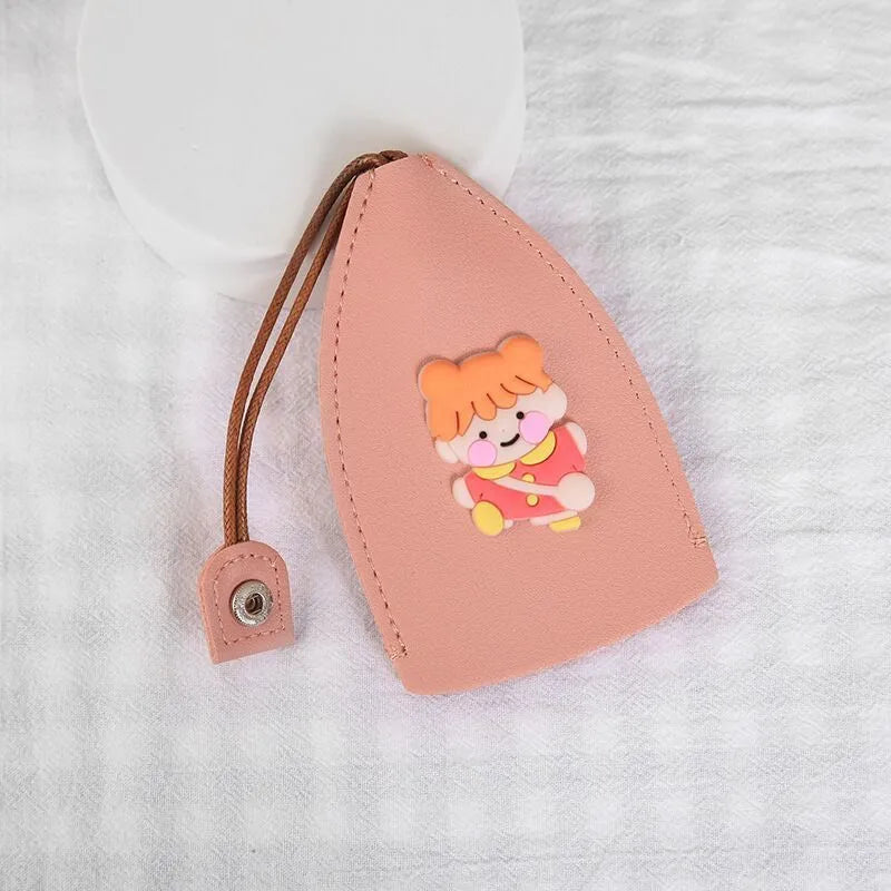 Cartoon pull-out key case in PU leather measuring 14 by 7.5 centimetres