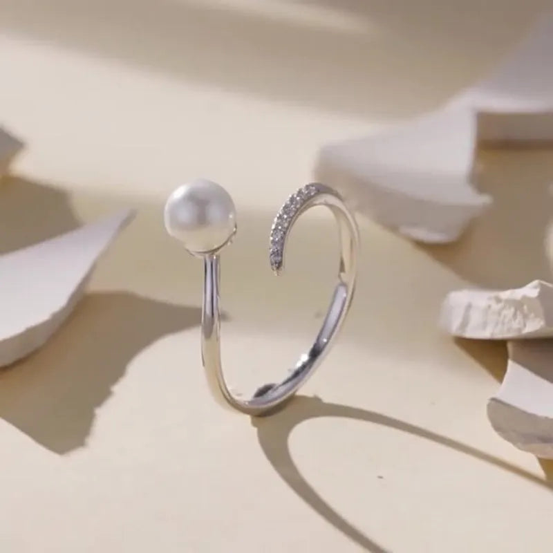 S925 sterling silver adjustable open loop ring with shell pearls in natural style