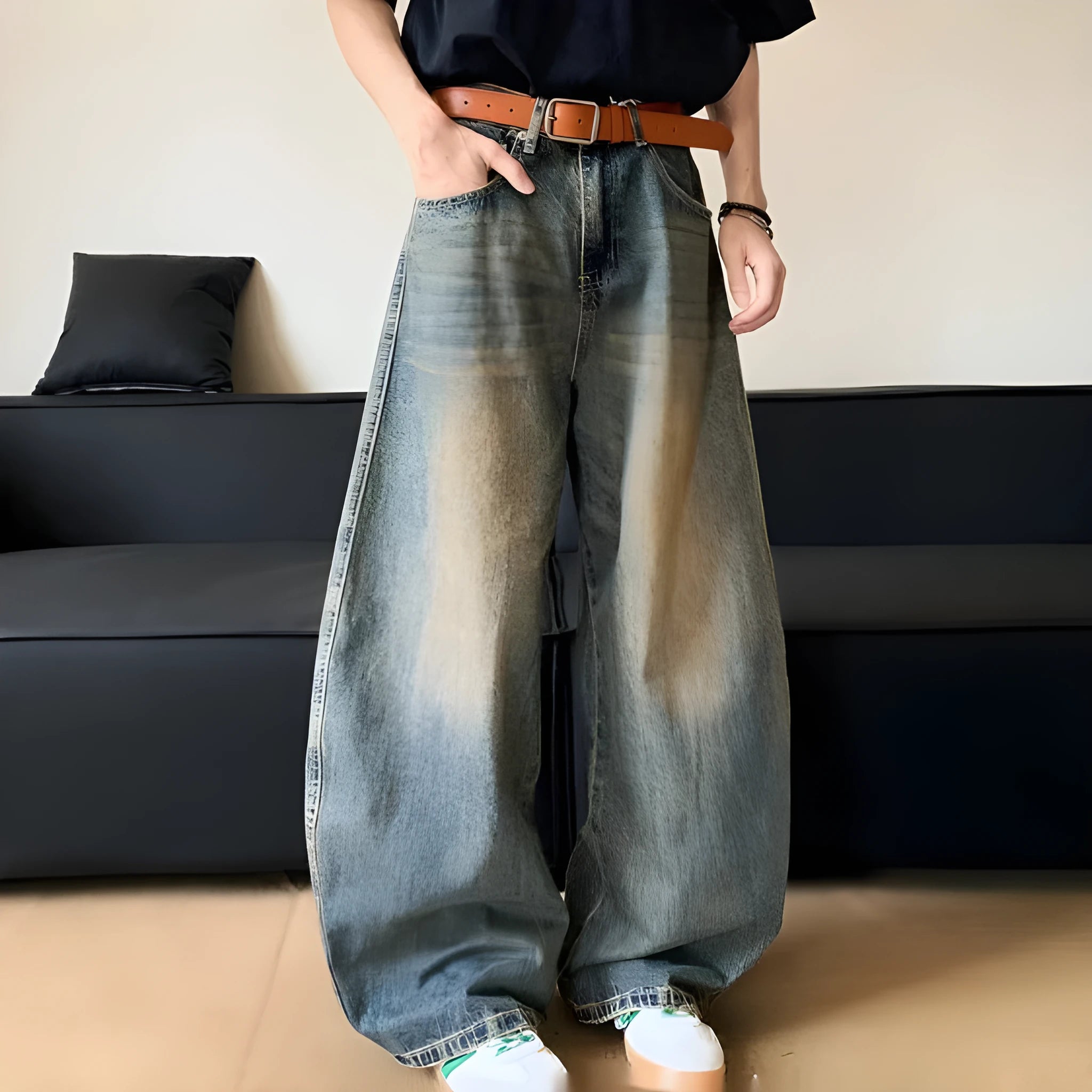 Men's retro blue distressed jeans with wide-leg cut and micro-elastic cotton blend fabric