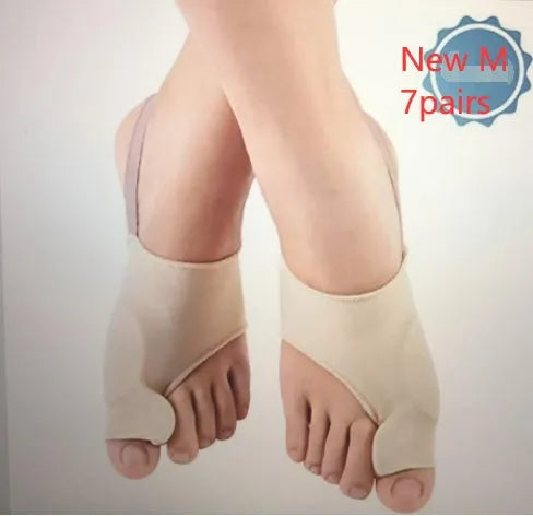 Corrective toe socks with silicone gel bunion pad in three sizes S M L