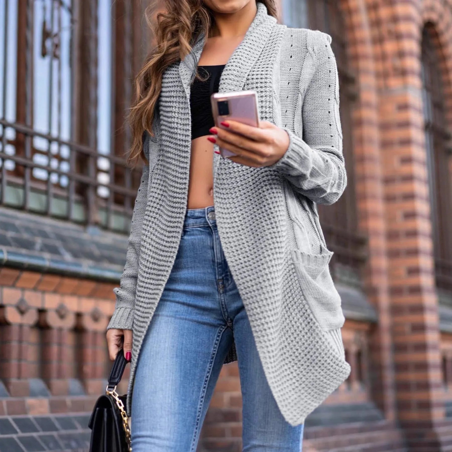Grey women's cardigan coat with pockets and long sleeves in loose street fashion style