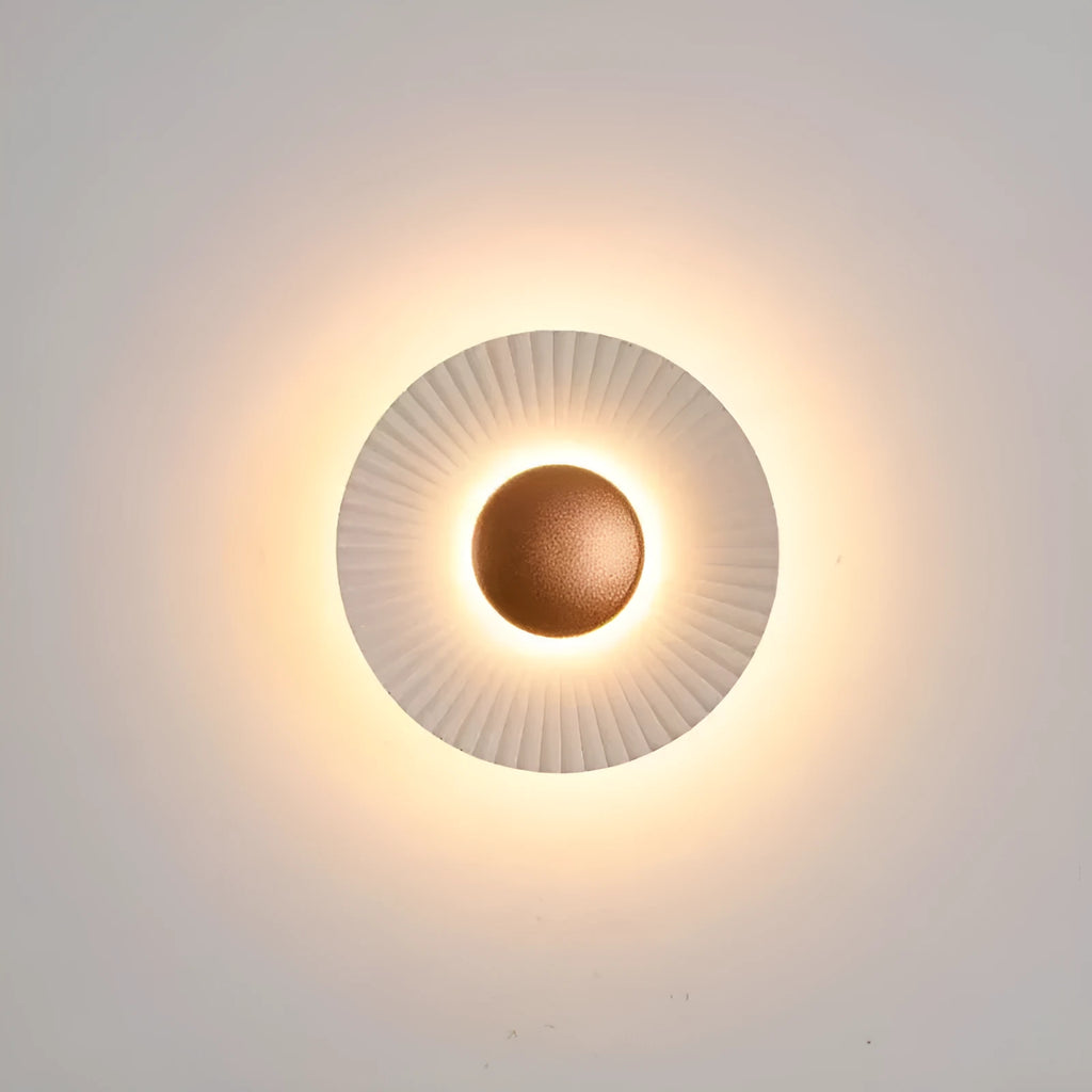 Round aluminium wall lamp with LED lighting in outer white inner gold colour configuration