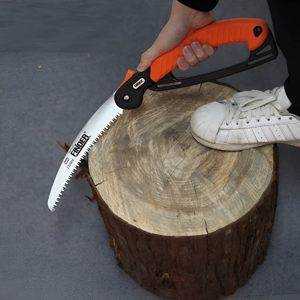 Folding garden hand saw with 230mm blade and TPR grip for branch cutting