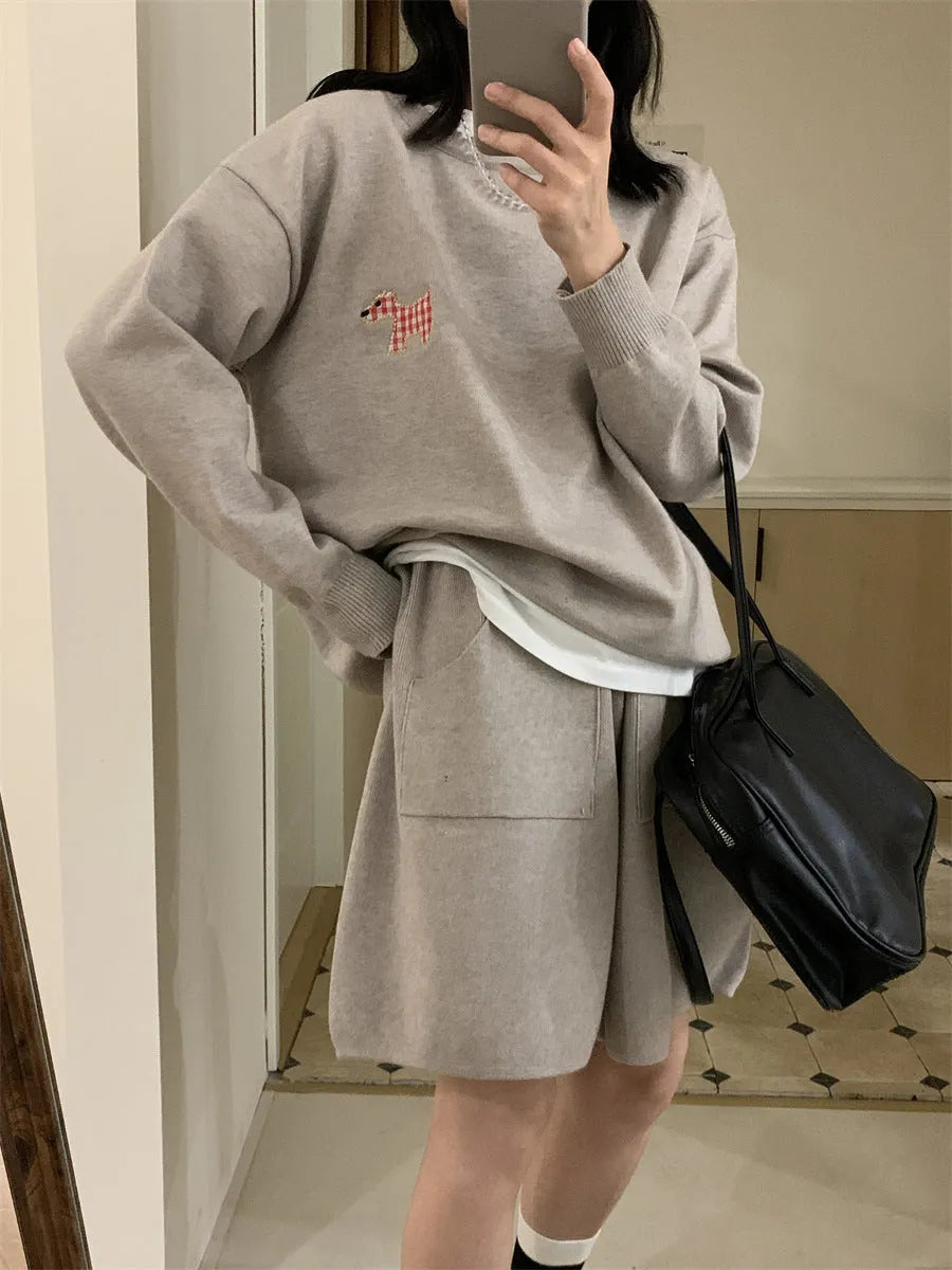 Women's knitted animal pattern shorts suit with embroidery in imitation cashmere