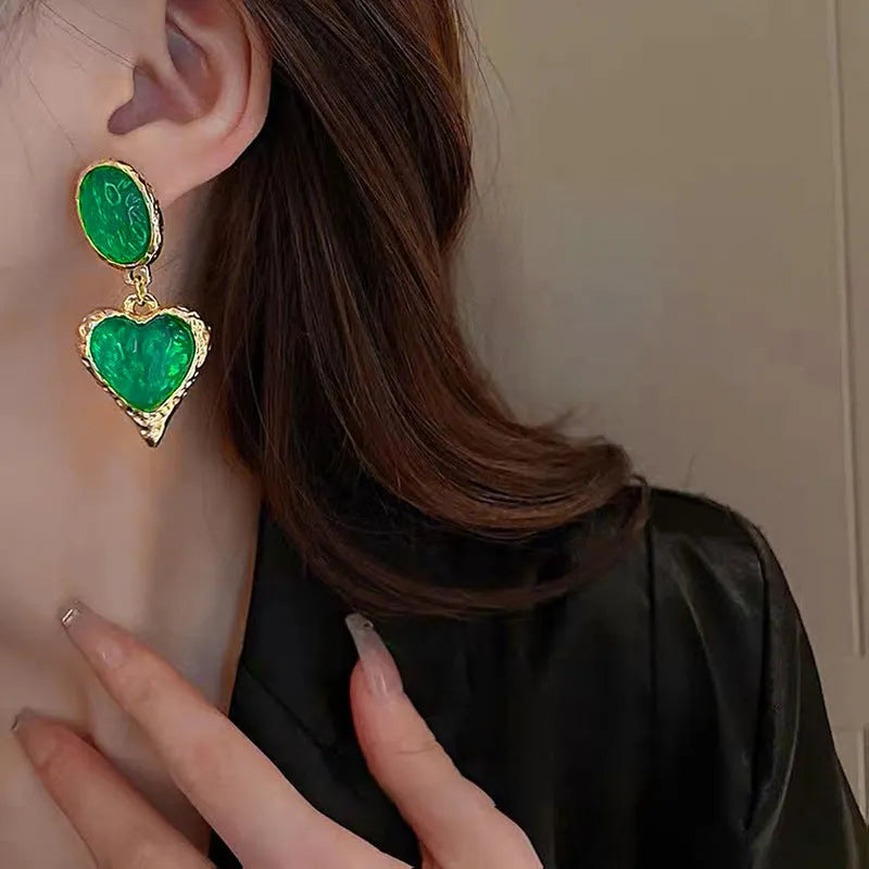 Silver needle pleated oval love heart stud earrings in alloy with purple, red, green, and yellow white colour options