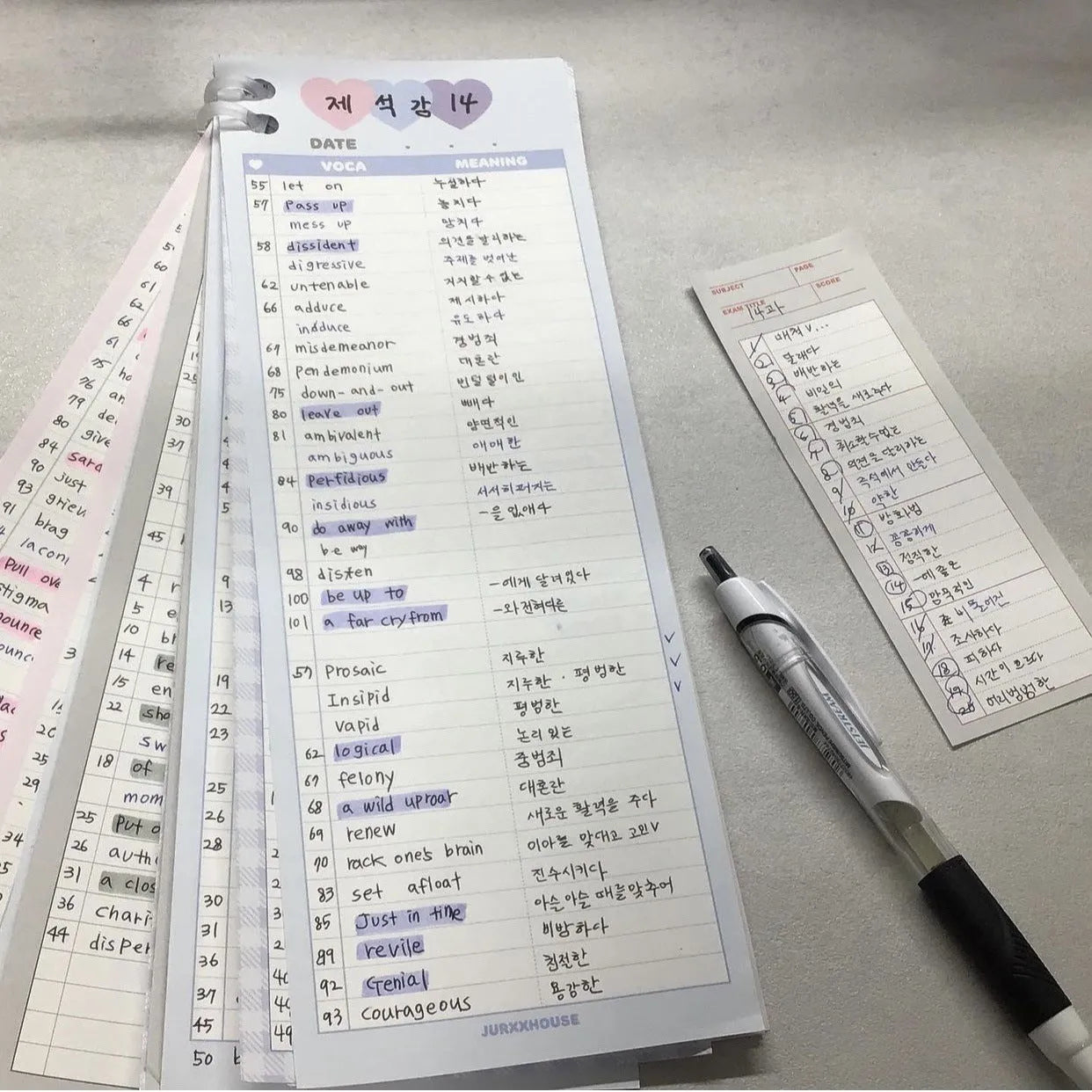Vertical English learning notepad in half B5 size with double-sided printing and three colour options
